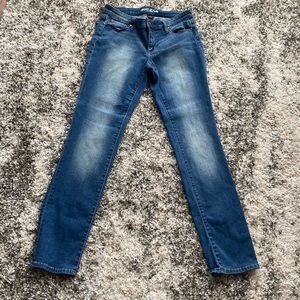 DKNY Jeans